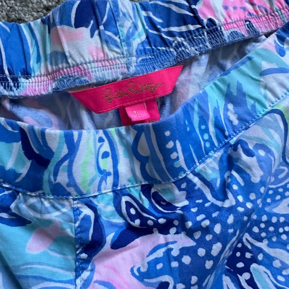 VGUC Lilly Pulitzer ocean view shorts shade seekers - Picture 4 of 7